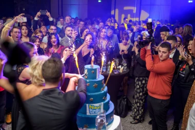 (FOTO) NAXI RADIO: 25 godina ljubavi prema radiju!