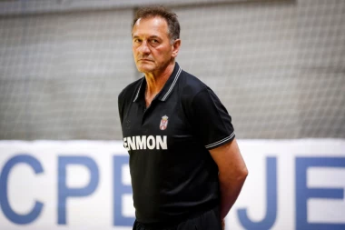 OBRADOVIĆ REŠIO DA PROGOVORI: Pitali su selektora ko je KRIV za BRUKU rukometašica, on osuo PALJBU po SAVEZU!