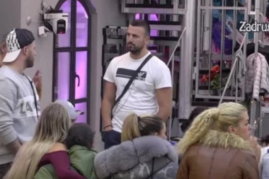 (VIDEO) Haos u najavi! Tomović otkrio da je Janjuš gurao prste u usta Maji: Ona sve priznala!