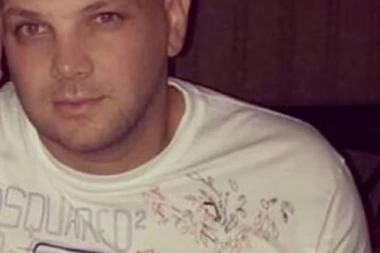 (FOTO) Sin Šabana Šaulića bio u vezi sa poznatom zadrugarkom: Uslediće šok kad vidite ko je u pitanju, trenutno je u rijalitiju!