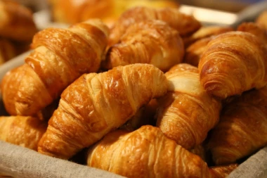 Probajte puter kiflice sa orasima koje će nestati za tili čas