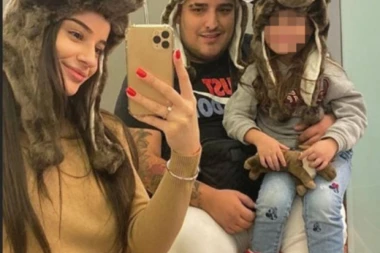 Sve se videlo na Instagramu: Evo kako se Darkova Marina ophodi prema ćerki pevača i Ane Sević!
