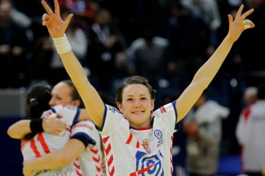 A SAD, IDEMO PO MEDALJU: Sjajne novosti iz tabora ženske rukometne reprezentacije Srbije!