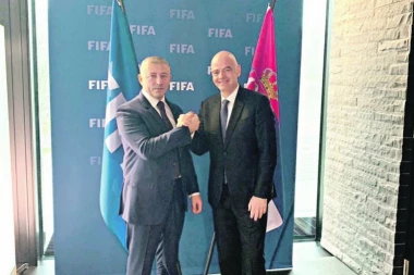 Predsednik FSS ugovorio saradnju sa FIFA: Kokeza dovodi Infantina u Srbiju!
