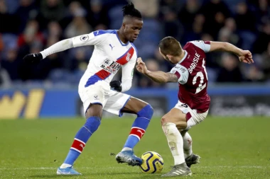 ŽIVI SA STRAHOM: Plašim se da uključim društvene mreže!