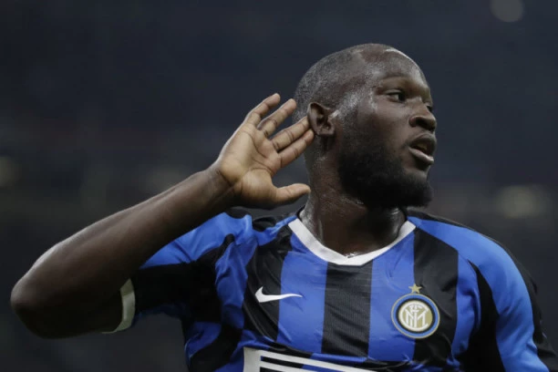 Lukaku sa penala spasao Inter poraza u Rimu!