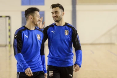 Nikako da ga krene ponovo: Obradović posle povrede i prekomande u B tim napušta Legiju iz Varšave!