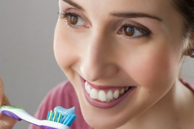 Kako danas perete zube, takve će vam sutra biti kosti! Naučnici otkrili jedan POTEZ u održavanju higijene koji direktno utiče na zdravlje
