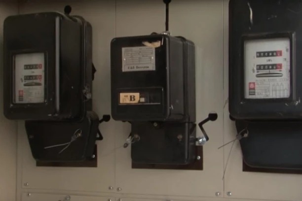 Hendikepirani radnik Elektrodistribucije pretučen u Priboju dok je očitavao brojilo