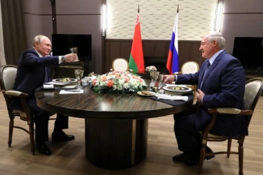 (VIDEO) Nestalo struje tokom sastanka Putina i Lukašenka