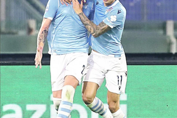 VELIKA TRAMPA NEBESKOPLAVIH I CRNO-BELIH: Srbin NAPUŠTA Lacio?