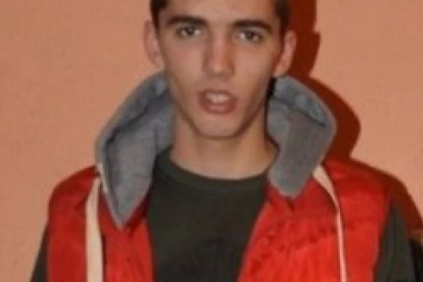 Nije ovako trebalo da se završi, počivaj u miru, mili moj: Reči majke mladića nastradalog kod Smedereva kidaju dušu