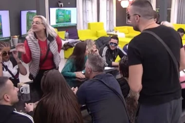 Tomović urlao iz sve snage od besa: Zadrugarali terali Vladimira da prizna da je gej!