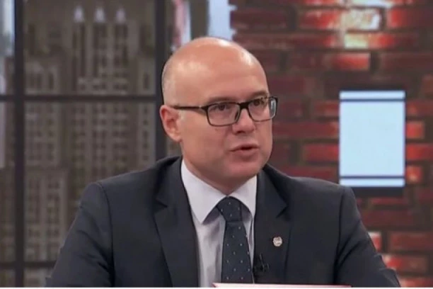 Vučević: Sve dok je srpske crkve biće i nas!