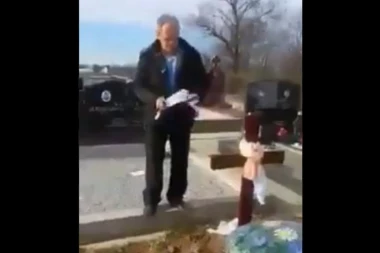 (VIDEO) Plakali na groblju, ali od smeha! Urnebes tokom pomena: Sestriću ostavljam zamrzivač od 30 litara i tepih
