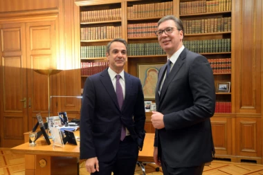 (VIDEO) Vučić sa Micotakisom: Nema prijateljstva kao što je naše!