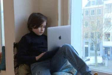 Devetogodišnjak se ispisao sa faksa! Belgijsko čudo od deteta ipak neće biti najmlađi diplomac na svetu