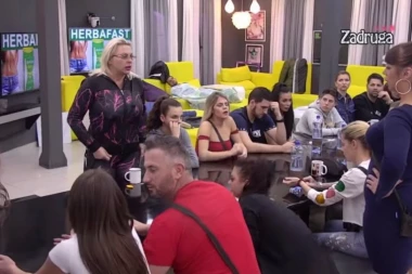 (VIDEO) Priznaj da si ku*va: Marija odlepila na Miljanu zbog pomirenja sa Zolom!