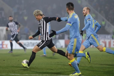 Nastavak japanske sapunice: Vazura se oglasio oko Asana!