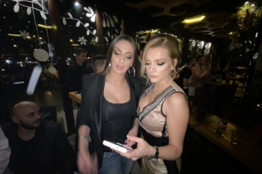 (FOTO) Mlada pevačica Lijana Savić progovorila iskreno o koleginici:" Nisam otela pesmu Ivani Selakov ! "