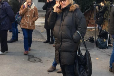 BRUKA RADE TRAJKOVIĆ: Đilasova uzdanica potrčala da čestita Osmanijevoj, A KLELA SRPSKU LISTU