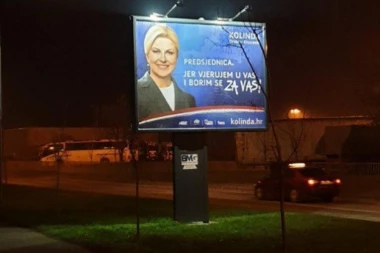 (FOTO) SUBOTIČANI UZELI STVAR U SVOJE RUKE: Skinut skandalozni bilbord sa nasmejanom Kolindom!