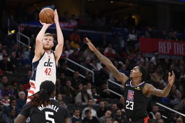 ZANIMLJIVI MEČEVI: Vašington IZBEGAO metlu, Juta stigla na korak od naredne runde plej-ofa NBA lige!