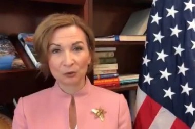 Tramp poslao veliko pojačanje Američkoj ambasadi u Beogradu