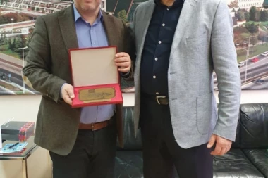 (FOTO) Bane Obradović dobitnik godišnje nagrade Centra "Sava"!