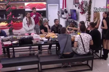 (VIDEO) Veliki šef je prekinuo proslavu: Morali su odmah OVO da urade! Zadrugari u šoku!