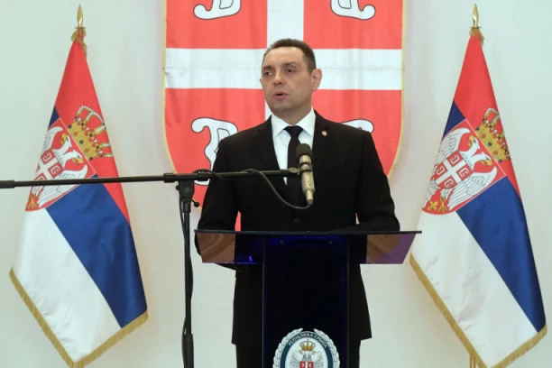 Isplivala istina: Ministarstvo odbrane poslednji put trgovalo sa GIM 2009. godine