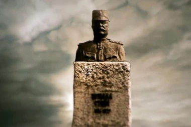 Jedno selo u Srbiji nosi ime Stepe Stepanovića: Ovako je dobilo naziv, a evo šta je sam vojvoda o tome rekao!