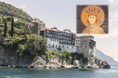 OVO JE PRAVI RAZLOG ZAŠTO ŽENE NE SMEJU NA SVETU GORU: Od ženskog roda smeju samo ONE, evo i zašto!