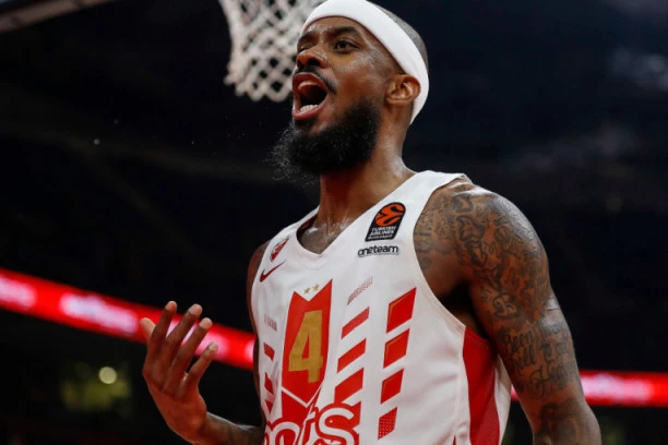 JEDVA ČEKA DA ISTRČI PRED DELIJE: Braun POTPISAO na godinu dana!