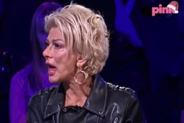 Zadrugarka izbačena iz rijalitija: Ceca plakala u studiju zbog ćerki!
