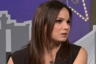 Najviše uloga sam promenila kada je ona izgubila pamćenje: Potresna ispovest lepe glumice o poslednjim danima njene majke!