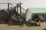 Tajfun razorio Filipine: Uništeno stotine domova, ima i POGINULIH!