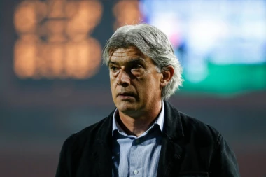 POSLE ISTORIJSKOG USPEHA: Bivši trener Partizana napustio novog SUPERLIGAŠA