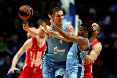 STRAŠAN TIM: Stiglo pakleno pojačanje na poziciji centra!