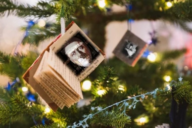 Pazite šta želite za praznike jer možete dobiti "Majn Kampf" od Adolfa Hitlera