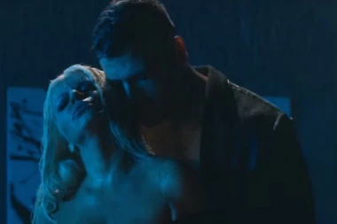 (VIDEO) Dan posle Lune: Sloba izbacio pesmu i spot sa Darom Bubamarom, pogledajte njihove vrele scene!