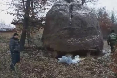 (VIDEO) Još tragova: Pogledajte prve snimke iz sela Orešac gde se skrivao otmičar male Monike!