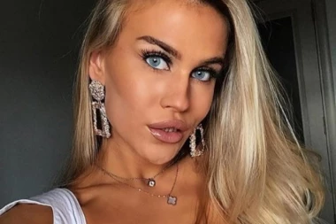 (FOTO) Fudbaler Partizana šeta "barbiku" po Parizu!