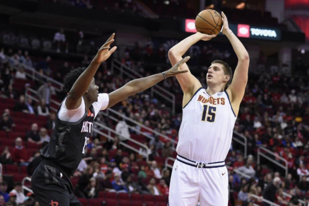 Američki centar se poklonio Jokiću: Nikola je fenomen, majstor svog zanata!