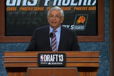 Tuga u NBA: Preminuo Dejvid Stern!