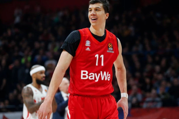 Svi u Minhenu prolaze, samo on traje: Veliki jubilej Vladimira Lučića u Bajernu!