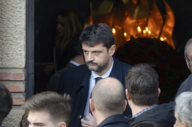 AMBASADOR BOŽOVIĆ: Srbija se ne meša, niti će se mešati u unutrašnja pitanja Crne Gore