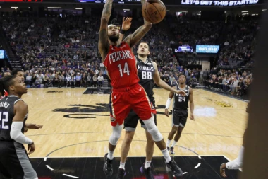 Beli je čovek za velika dela, ali džaba... Kingsi izgubili u završnici, ni minut za Smailagića!