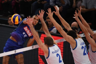 Težak poraz prvaka Evrope: Francuzi na krilima Patrija savladali Srbiju u Berlinu!