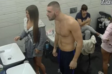 (VIDEO) Dragana izbalavila na Mensura? Zadrugar se obnažio ispred Mitrove, a njena reakcija će vas zgranuti!